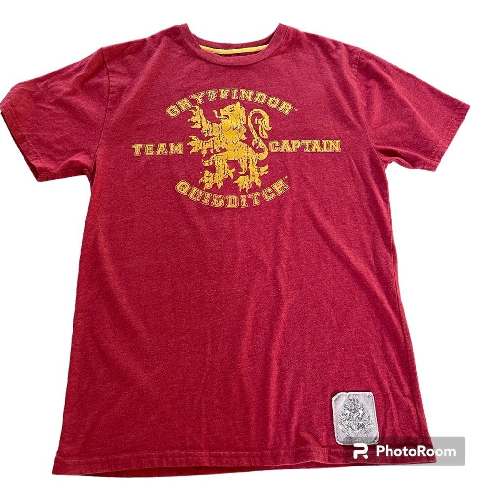 The Wizarding World of Harry Potter Gryffindor Team T-Shirt Women’s Small